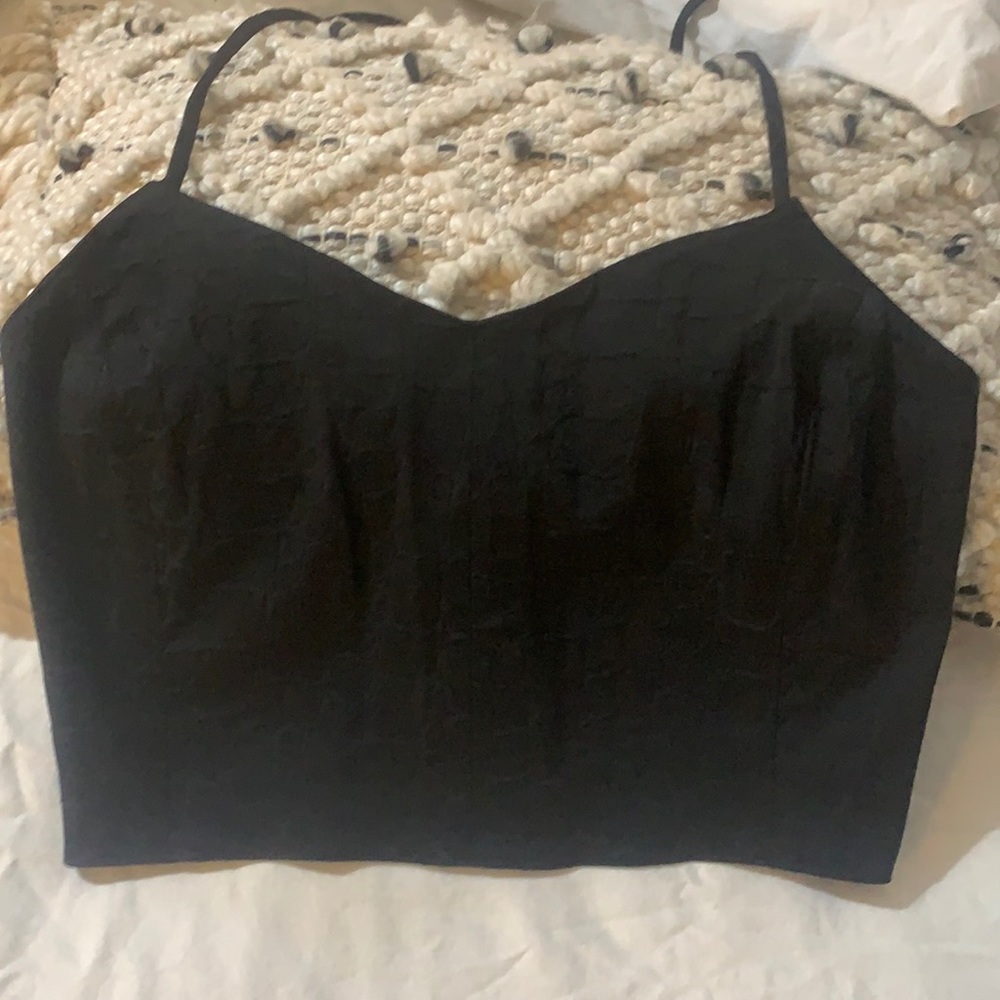 Kenneth Cole black top size 6